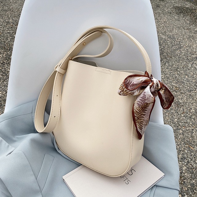 スタイルレッド ハンドバッグ メッセンジャーバッグ 手作りハンドバック7572986280