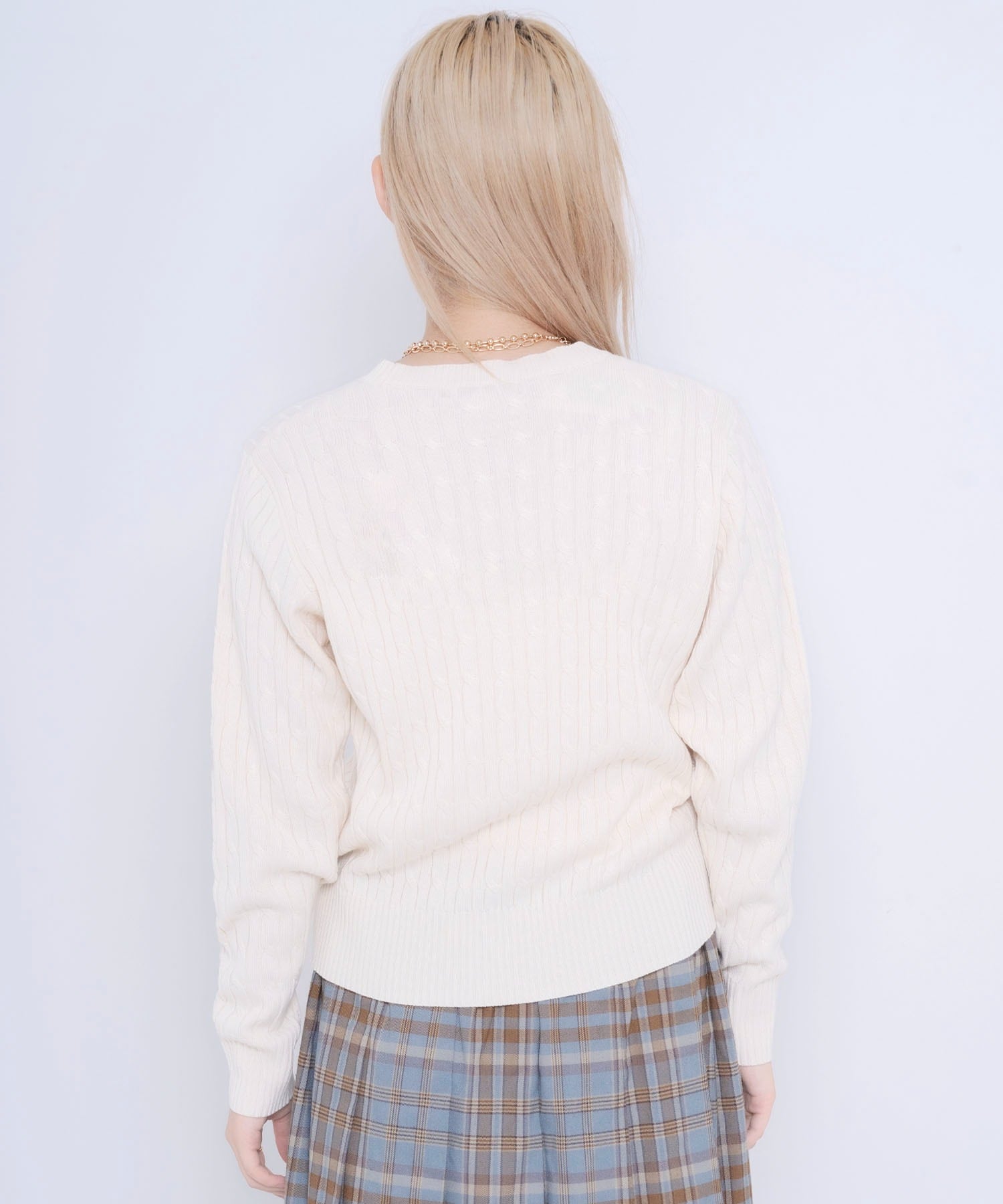 ユニセックス向けのブランドをメインにした、カジュアルな洋服や服飾