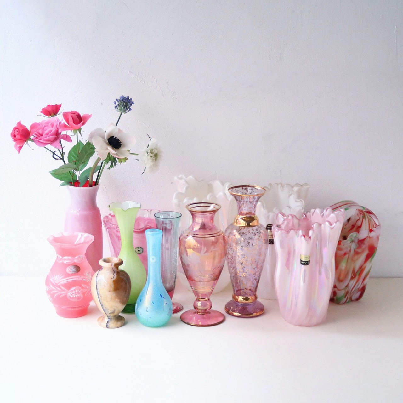 若草色のひらひら花瓶