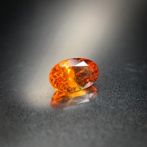 最も美しいオレンジ色 0.50ct UP 天然 マンダリンガーネット