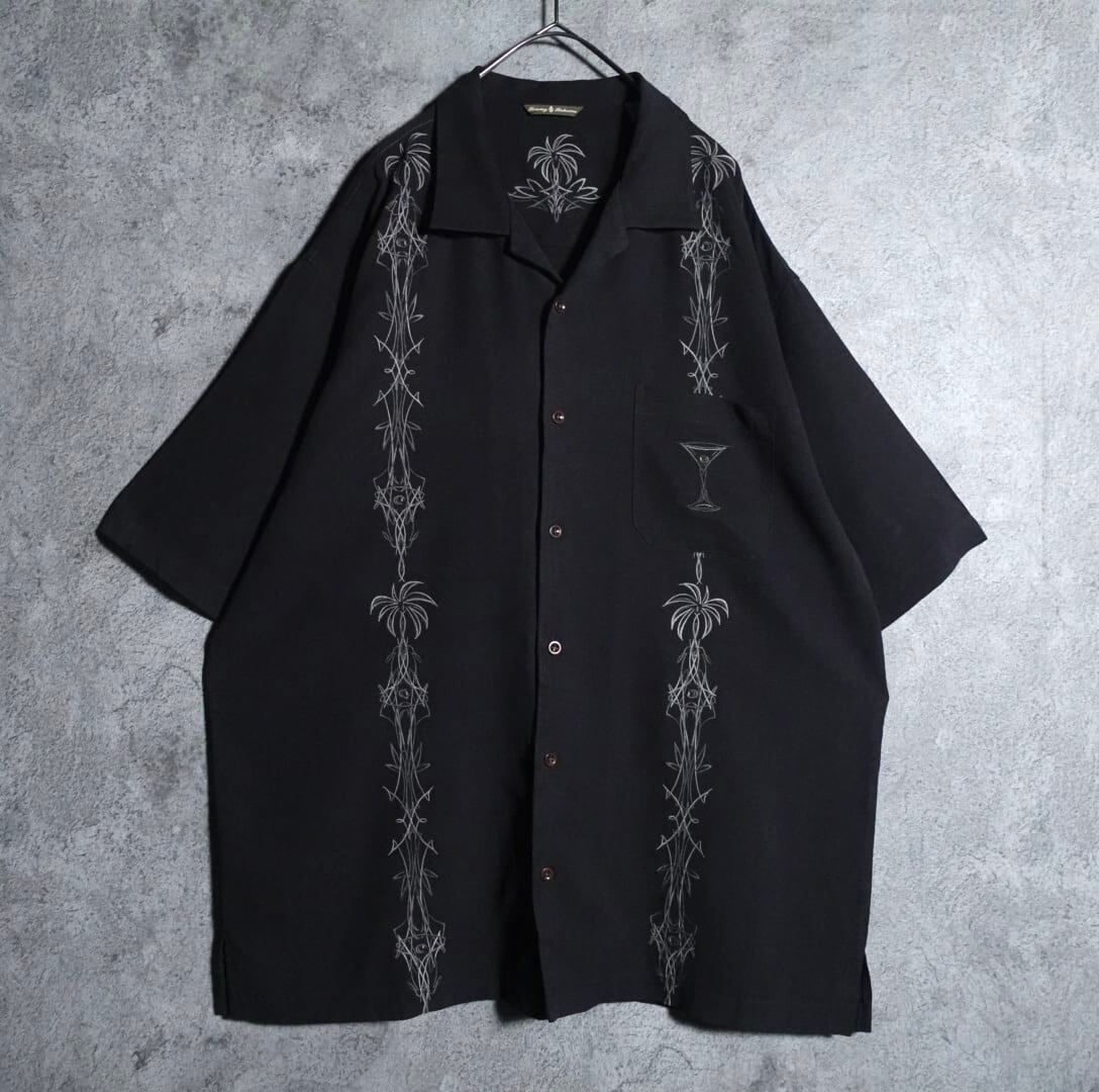Black embroidery open collar cuba shirt