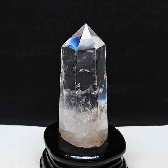 水晶 六角柱 水晶 ポイント 原石 置物 台座付属 一点物 152-4615