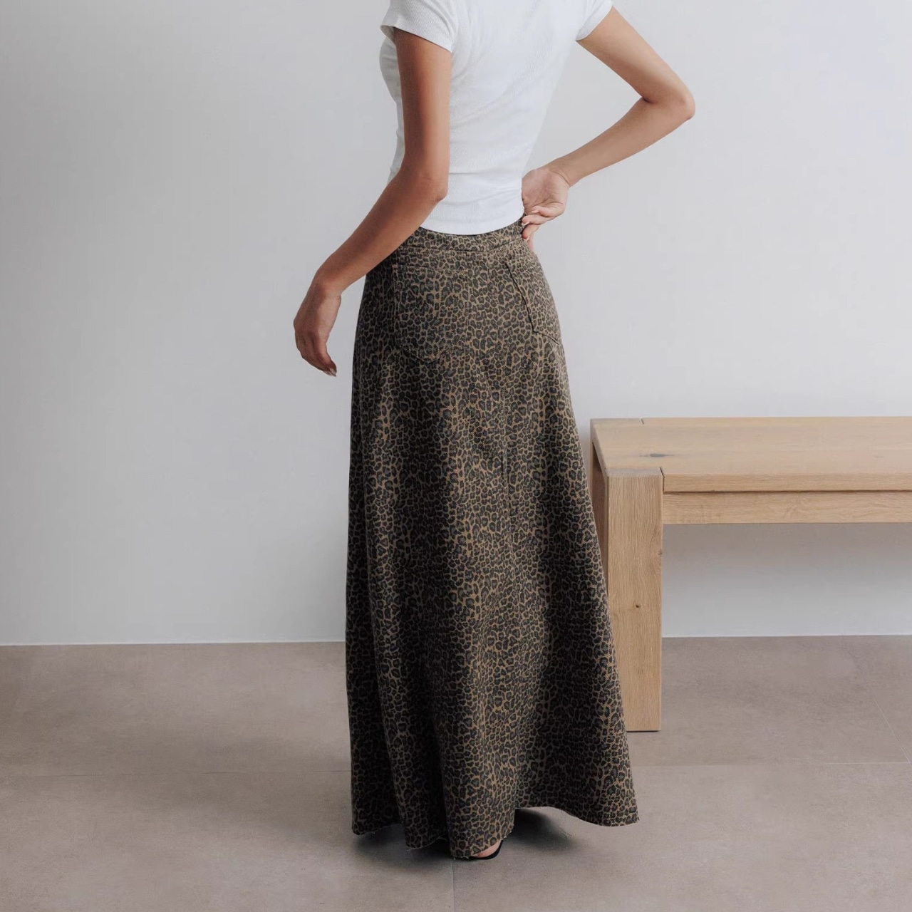 Leopard Print Front Slit Denim Long Skirt T3405