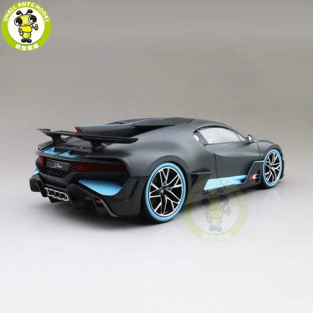 1/18 ブガッティ ディーヴォ Bugatti DIVO Burago 11045 灰色 1/18 ブガッティ ディーヴォ Bugatti DIVO Burago 11045 灰色