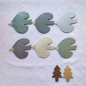 壁掛け すっぴんの鳥［中サイズ］ Kotikissa