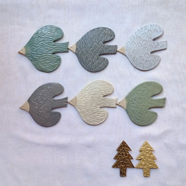 壁掛け すっぴんの鳥［中サイズ］ Kotikissa