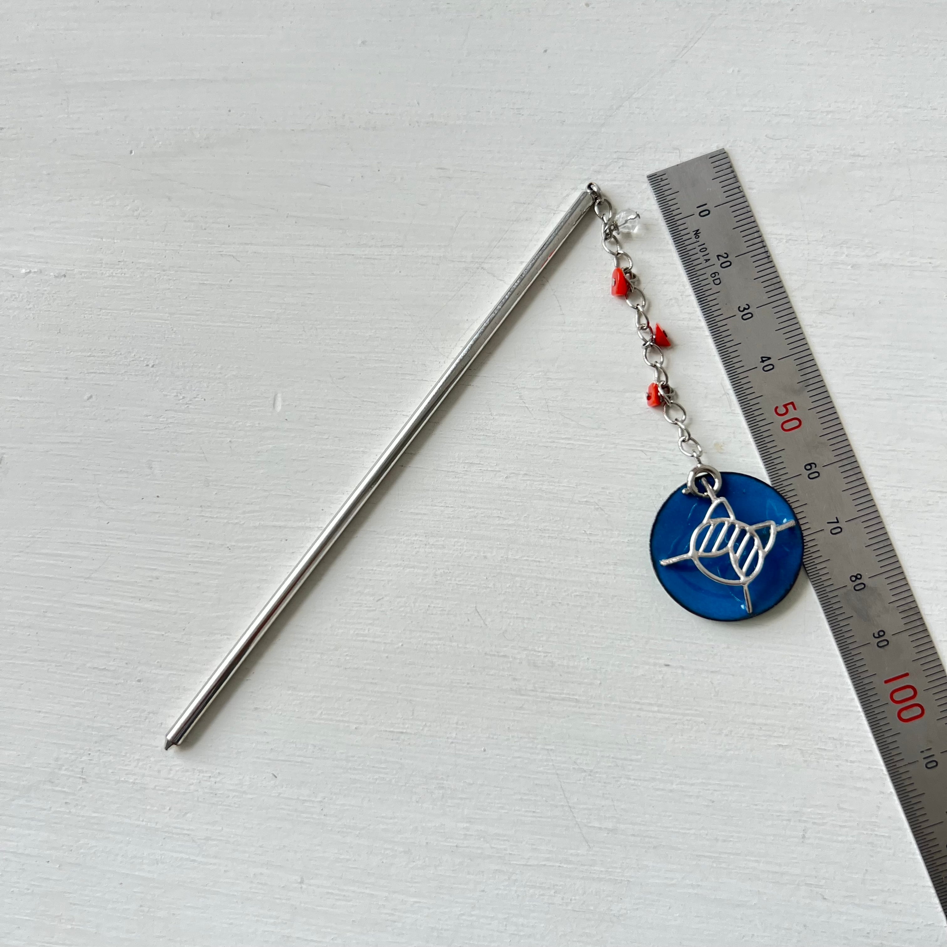 大人気！【便利アイテム】かんざし、根付け棒 天然石付！赤サンゴ