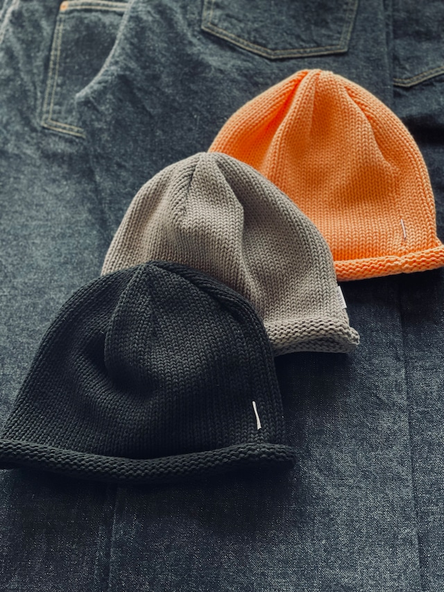 THE H.W.DOG & CO. FACEMASK BEANIE