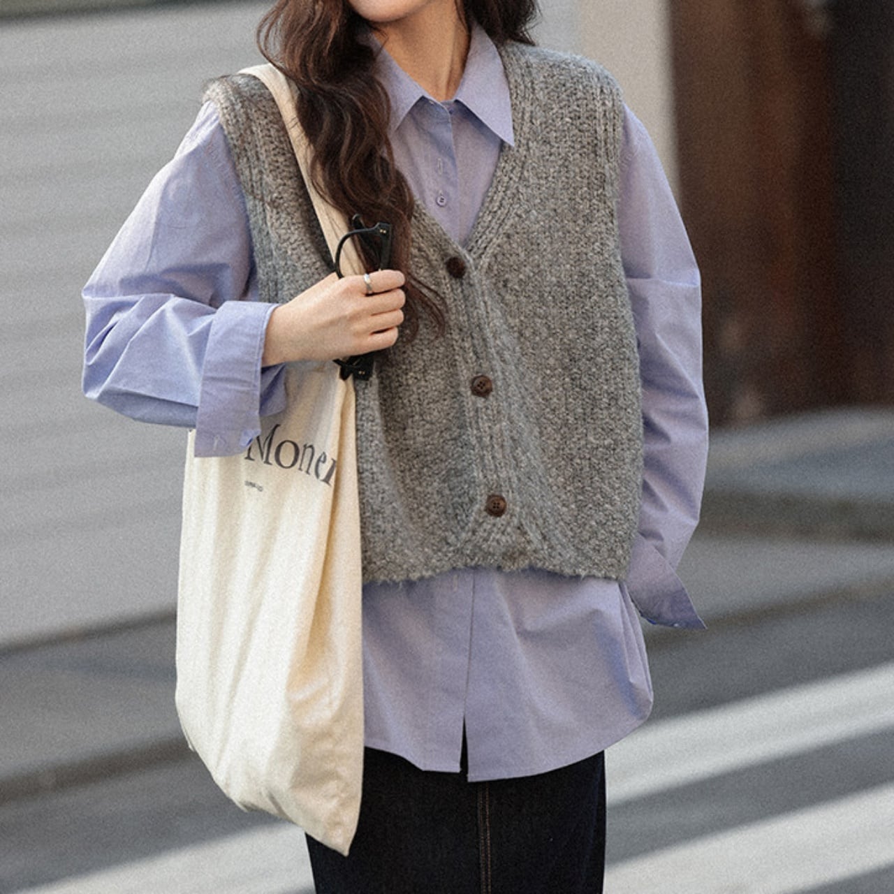 ボタンフロントクロップドVネックニットベスト A02060