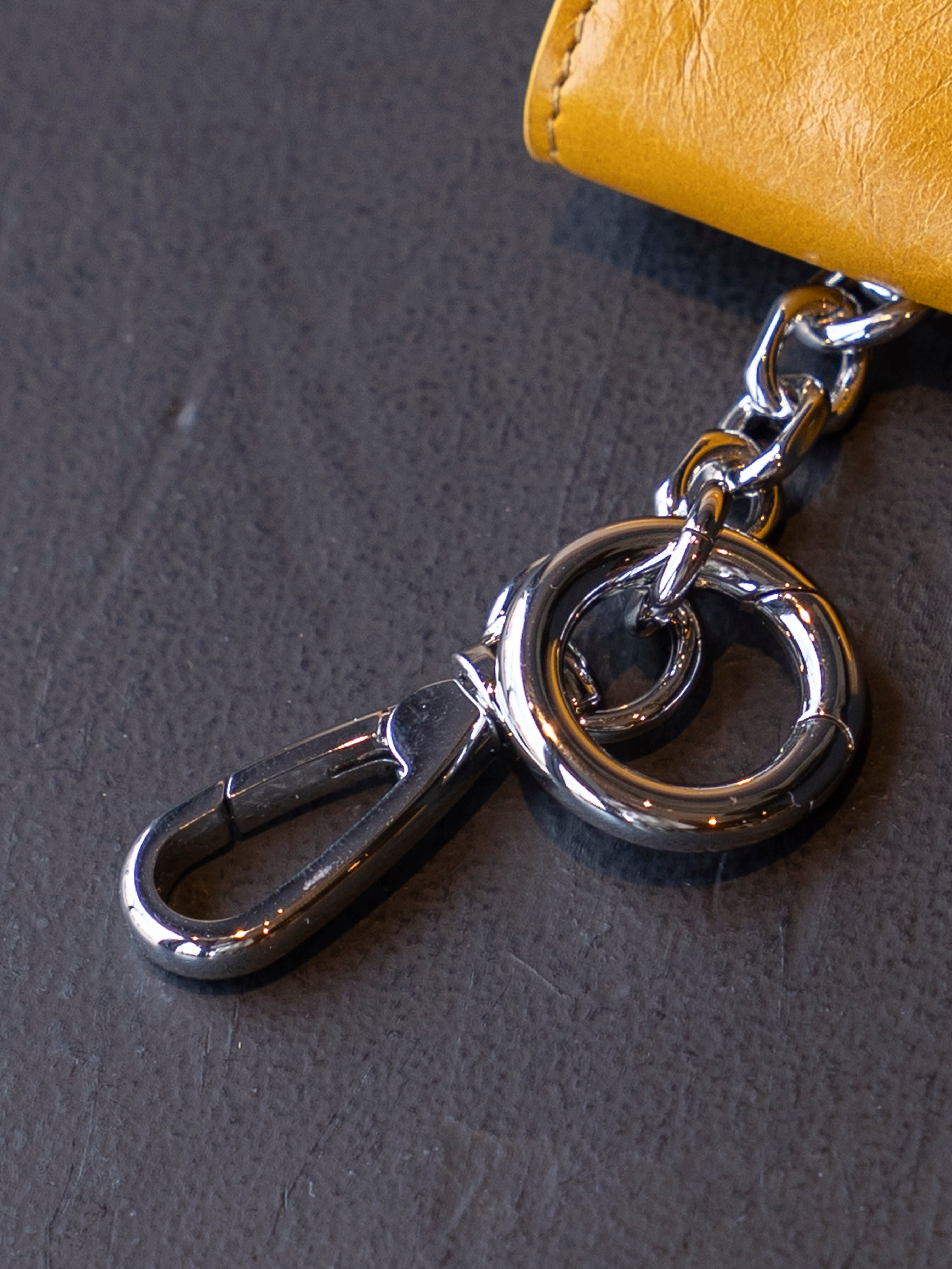 BPS MAISON MARGIELA 4 STITCH LEATHER TEA BAG CHARM Yellow