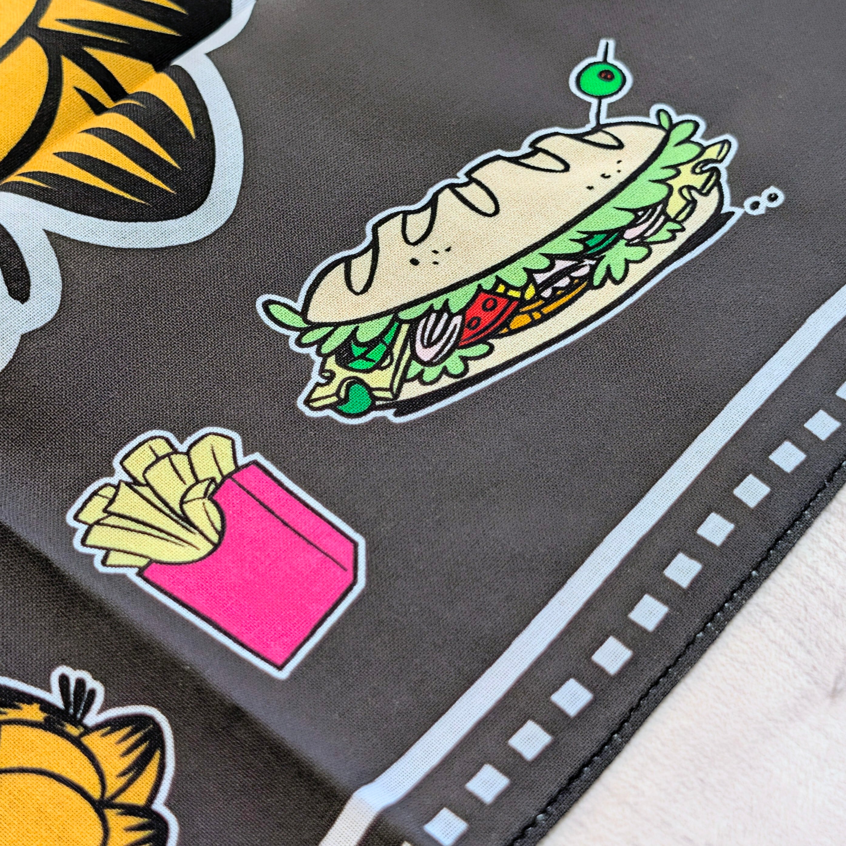 ✨️鞄などのアクセントにも✨️【 Garfield ( ガーフィールド ) 】『 FOOD♡ 』バンダナ / ランチクロス 〚アメリカン雑貨 アメトイ〛