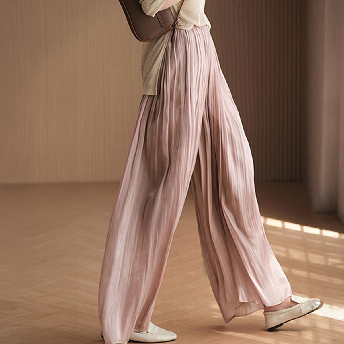 シアー ワイドパンツ レディース 春夏 韓国 接触冷感 きれいめ おしゃれ 大人 カジュアル シンプル フレアパンツ 体型カバー 光沢感 ハイウエスト 涼しい 大人可愛い 大人女子