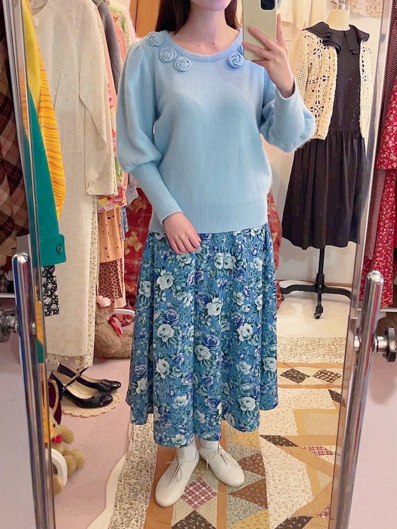 blue rose crepe long skirt
