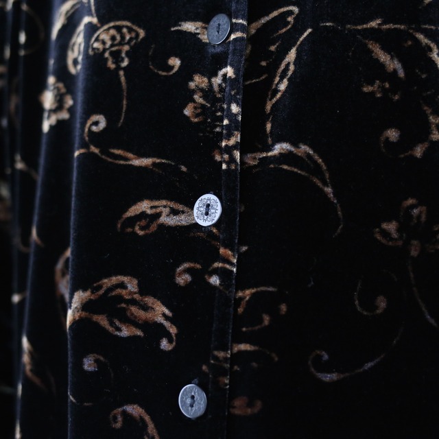 flower art pattern black velours mode shirt