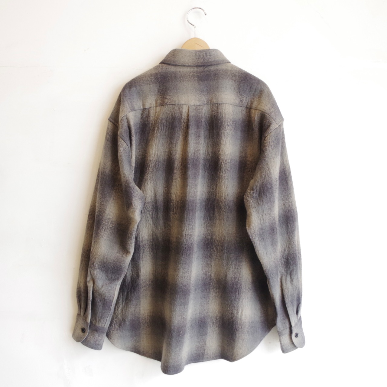 comm.arch.  Cotton Chambray B.D. Check Shirt