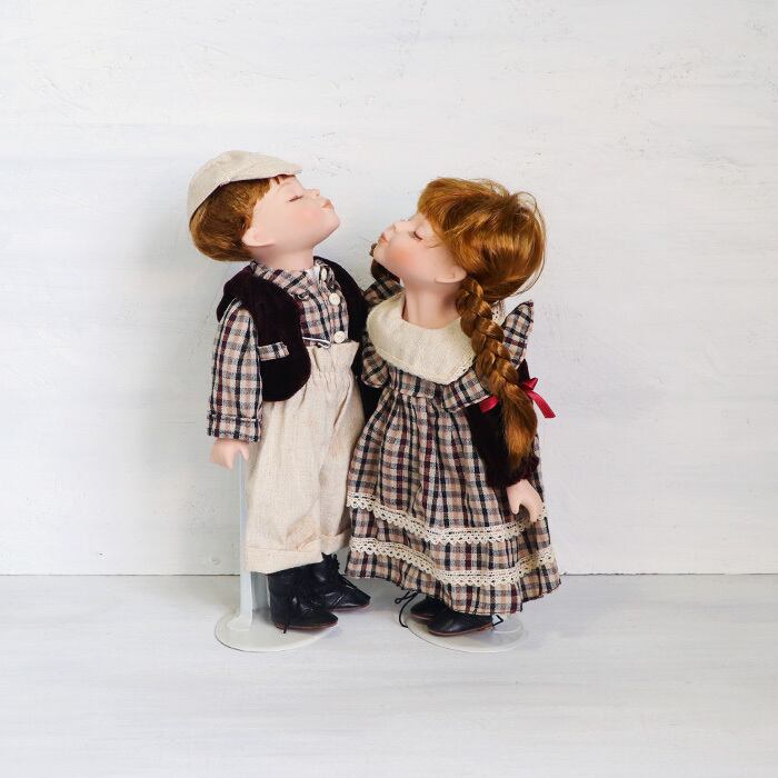 B 7 ポーセリンドール ビスクドール キス ヴィンテージショップメビウス