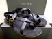 美品7万★JIMMY CHOO ジミーチュウ VESTON メンズ クロスストラップ クロコ型押 サンダル 41 黒★ ワンポイントに大活躍MENSの定番モデル♪