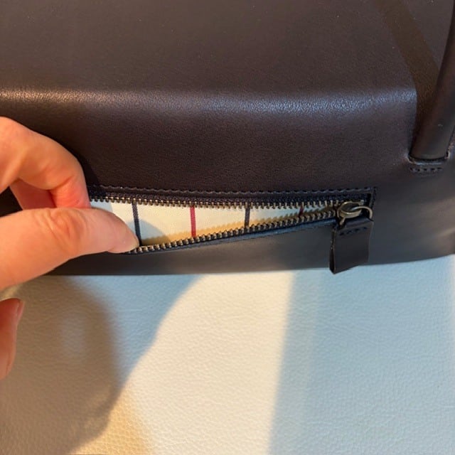 B.stuff　セレモニー対応ハンドバッグ