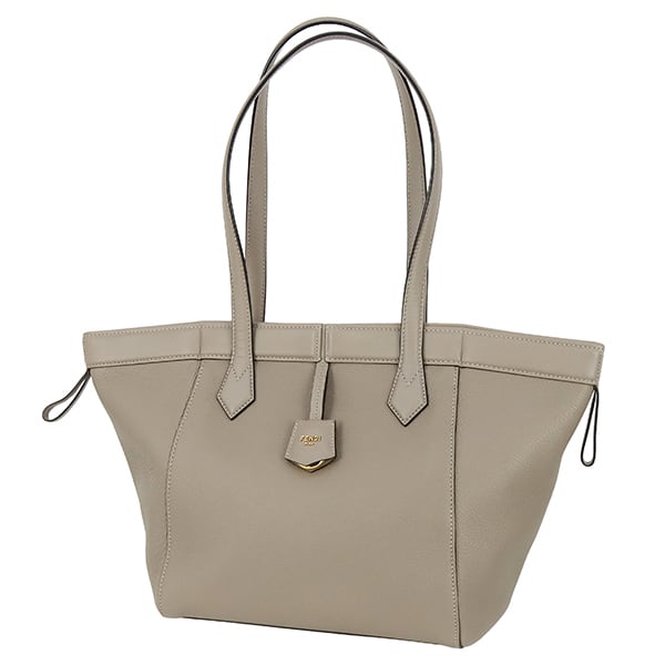 Fendi トートバッグ美品 ベージュ/グリーン Fendi トートバッグ美品 ベージュ/グリーン 楽天市場】トートバッグ