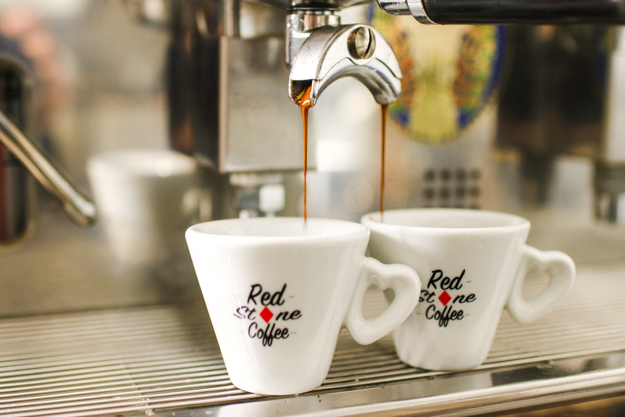 Supreme Moccamaster エスプレッソマシン レッド MOCCAMASTER コーヒーメーカー レッド 1.25L - メルカリ