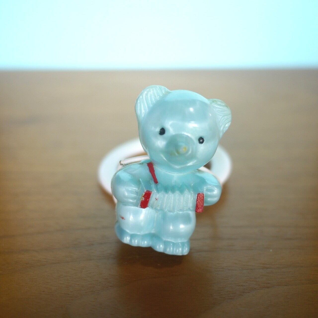 クマのラトル 空色のクマ マルタ