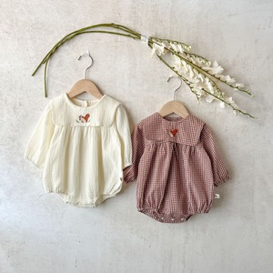 【BABY】リス刺繡可愛いロンパース