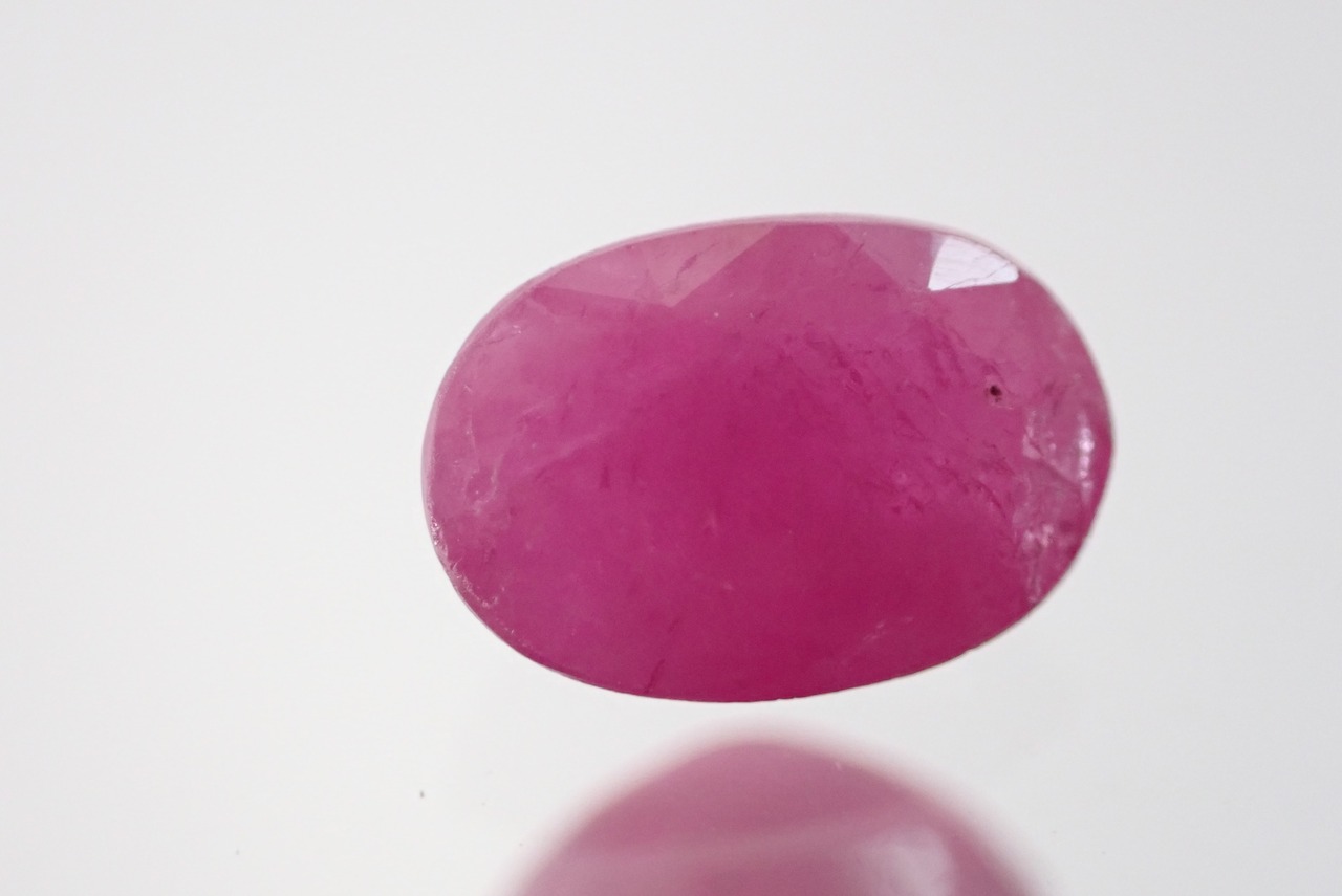 ビルマ産ルビー　0.73ct　[C8‐164]