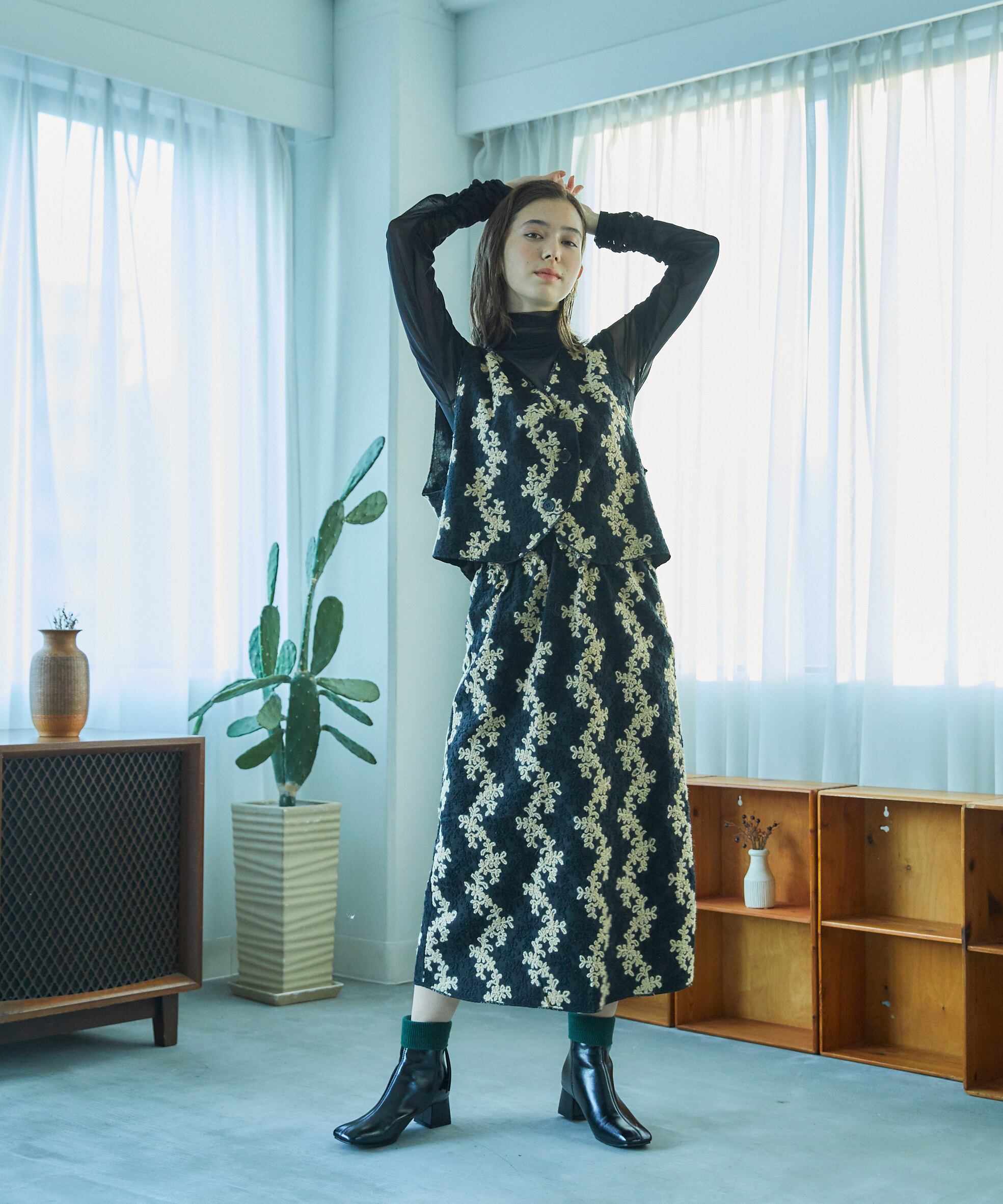 ジャガード柄ベスト＆スカートセットアップ WN001 | poet 