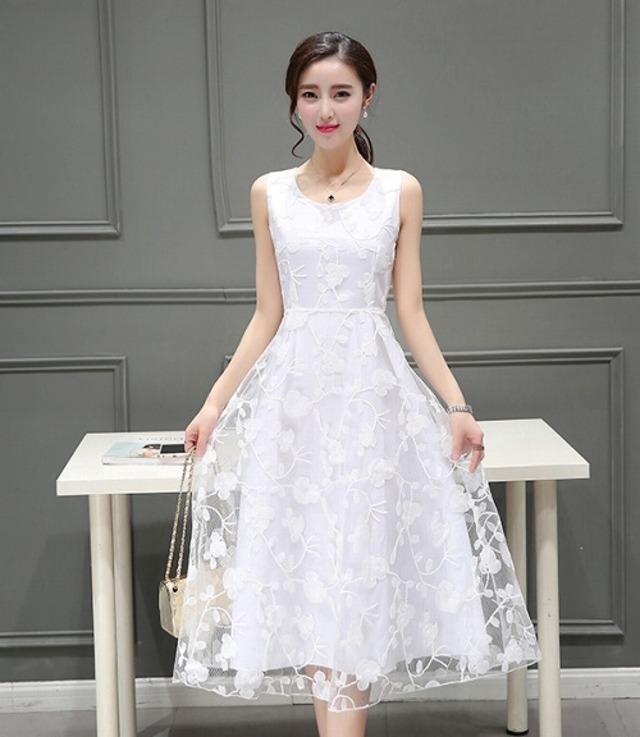 送料無料 未使用 発表会 白 マキシ丈 ワンピース 7号 S (OPN6759)