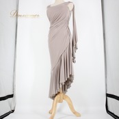 社交ダンス 衣装 スタンダード ラテン ドレス ワンピース パーティ衣装 無地 Chacott チャコット ROYAL DANCE ロイヤルダンス ベージュ系 グレイ系 グレージュ アシンメトリーデザイン おしゃれ モダンスタイル 社交ダンス用ドレス フィット感 ストレッチ素材 脚長効果 イベント用ドレス 体型カバー 成人女性用 Sサイズ 芯地 無地ドレス お揃いコーデ トレンド おすすめ