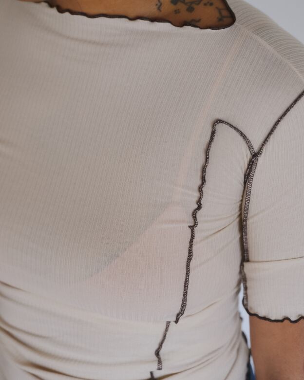 【オフホワイト（15）】【BASERANGE(ベースレンジ)】OMATO 3/4 TEE Omato 3/4 Tee Shirt in Off white | Fine organic cotton rib | Baserange
