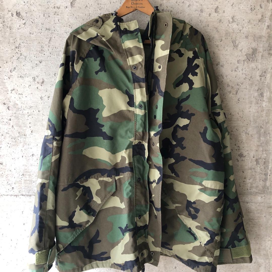 GD483 実品 実物 ECWCS US ARMY ゴアテックスパーカー L/R
