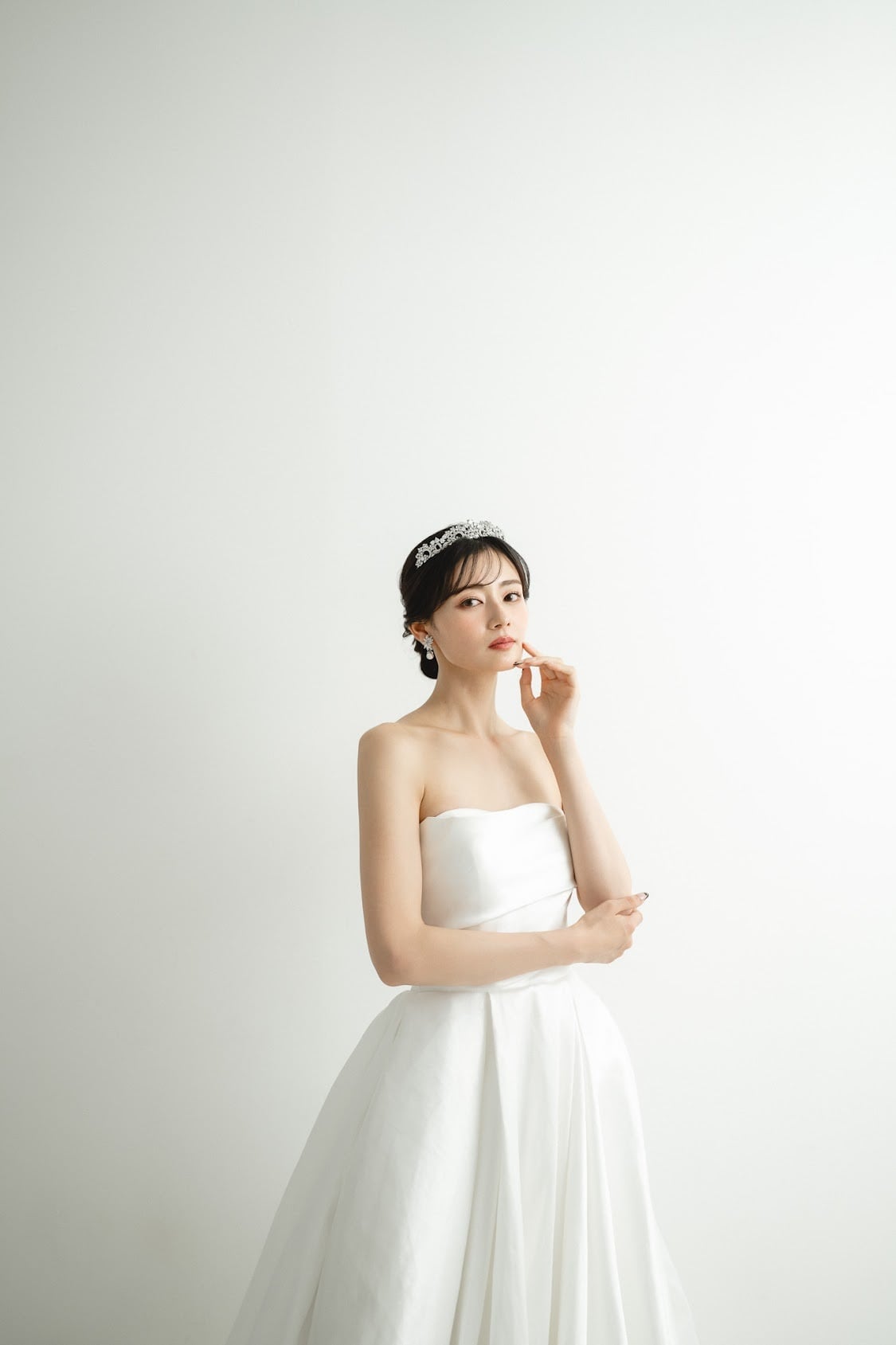 Christiana】Tiara( ivory & co) | BRIDE ME Christiana】Tiara( ivory & co) | BRIDE ME