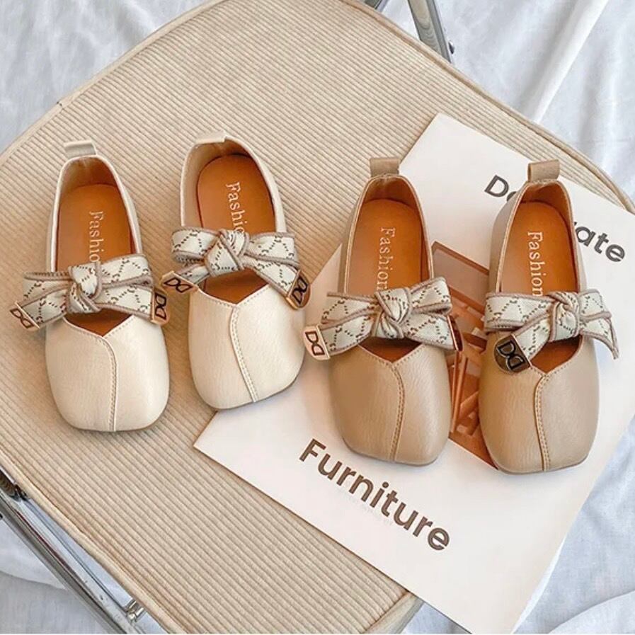 ゆったりリボンパンプス / 女の子 / ~22.1cm( A・B )