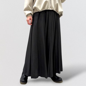 PASSIONE waist rib 8-panel satin flared skirt