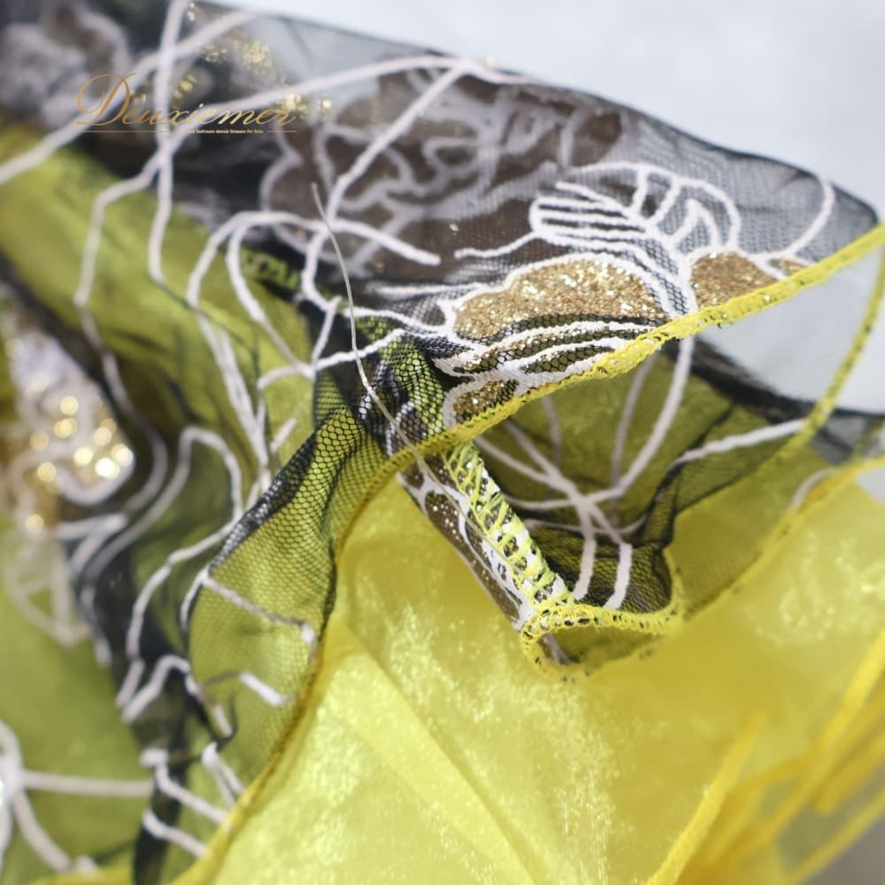 社交ダンス 衣装 ワンピース スタンダード イエロー系 ドレス 花 花柄 ラメ 透け感 黄 黒 キラキラ 華やか ボリューム ダンス衣装 イベント ステージ パーティー ダンスパーティー かわいい 上品 ブラック系