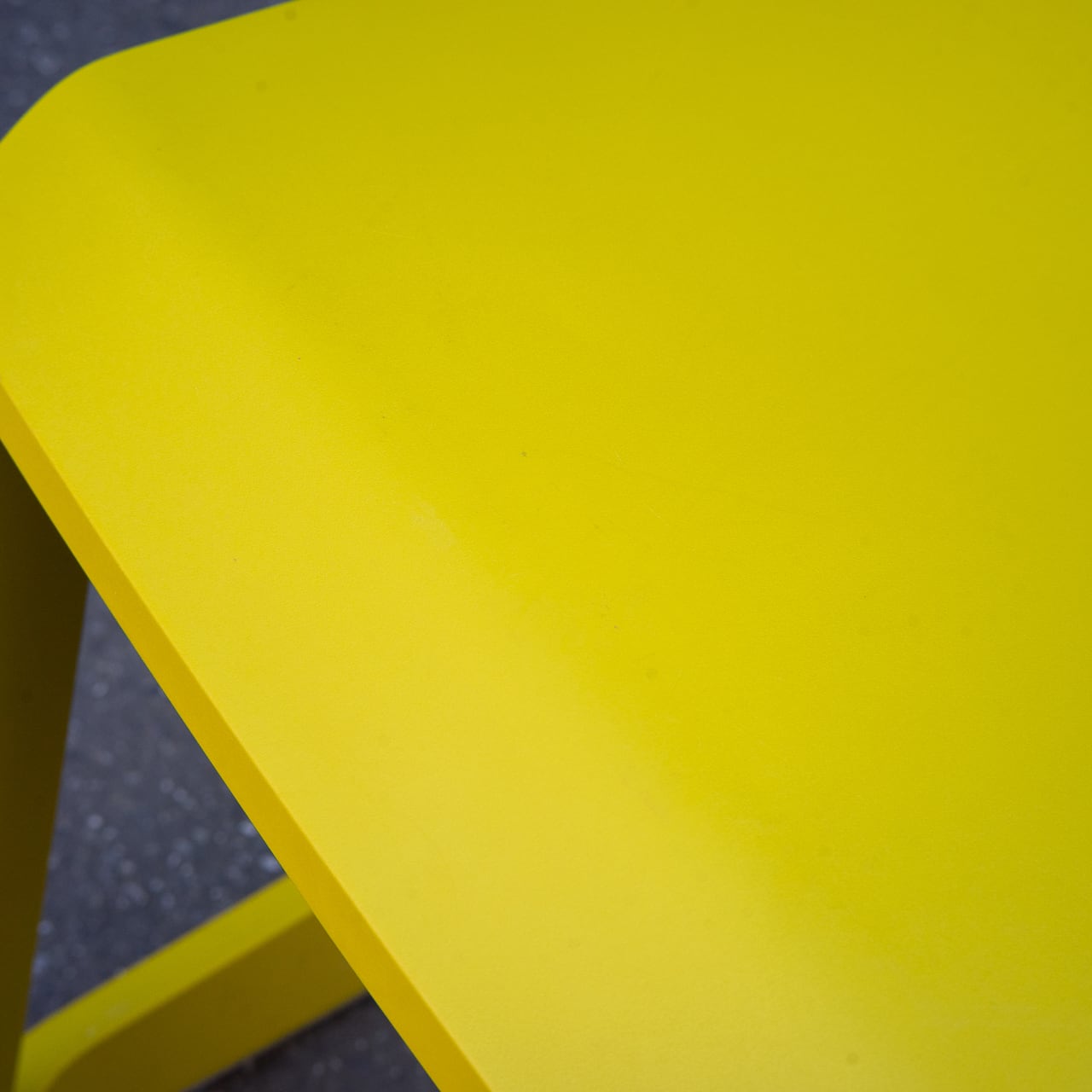 Vitra Tip Ton Yellow | トリノス-torinoth- | 新宿区神楽坂の