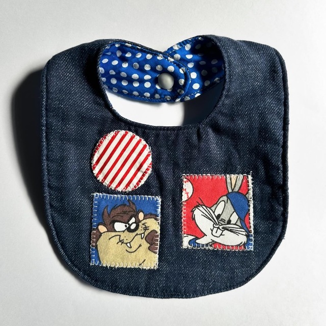 Vintage Remake Baby Bib looney