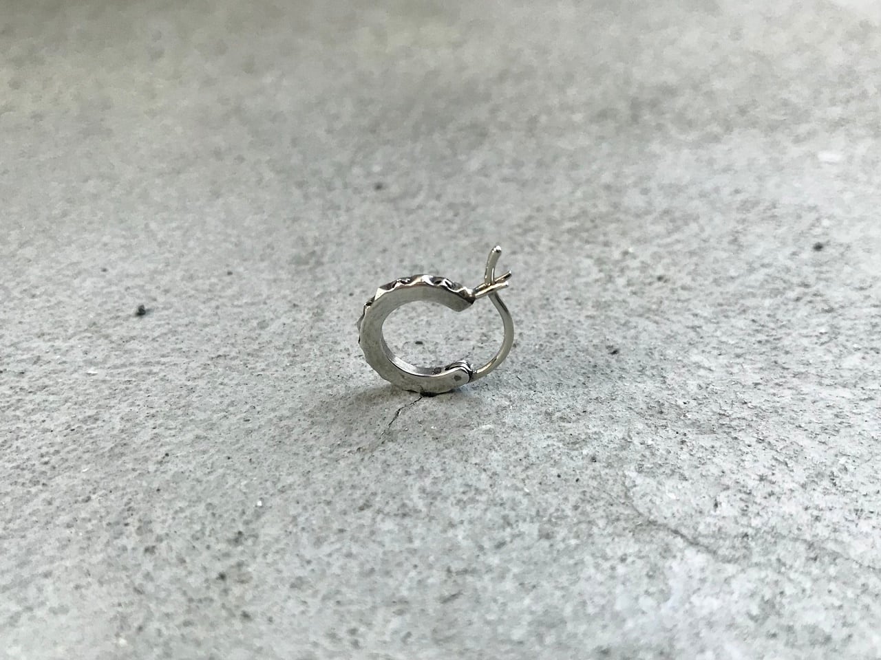 クロムハーツ タイニーTFPパンクフープピアス CHROME HEARTS (クロム