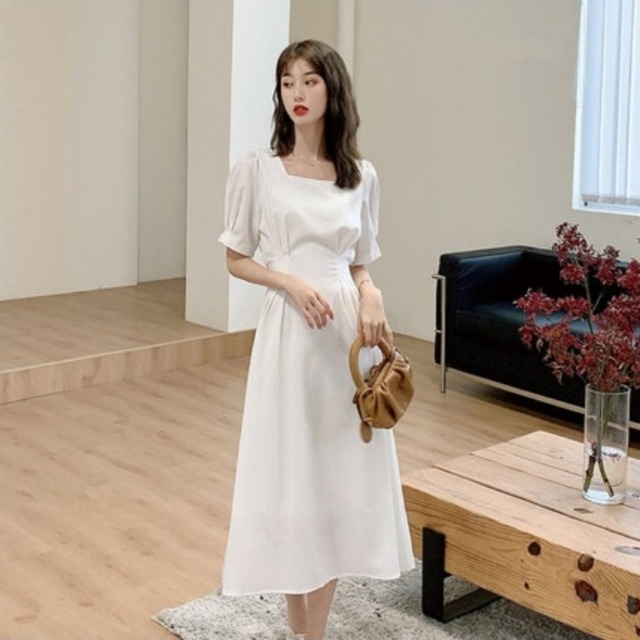 ワンピース レディース 送料無料 フレアワンピース フレア フィットアンドフレア ロング丈 ミモレ丈 Aライン スクエアネック 半袖 パフスリーブ タック ハイウエスト バックリボン 体型カバー 脚長 美脚 くびれ 細見え 華奢見え 二の腕カバー ホワイト 白 無地 フェミニン 大人女子 大人可愛い きれいめ 清潔感 爽やか 清楚 上品 エレガント おしゃれ お洒落 かわいい カジュアル シンプル こなれ感 抜け感 キュート 春 春服 夏 夏服 普段使い デート おでかけ モテ 10代 20代 30代