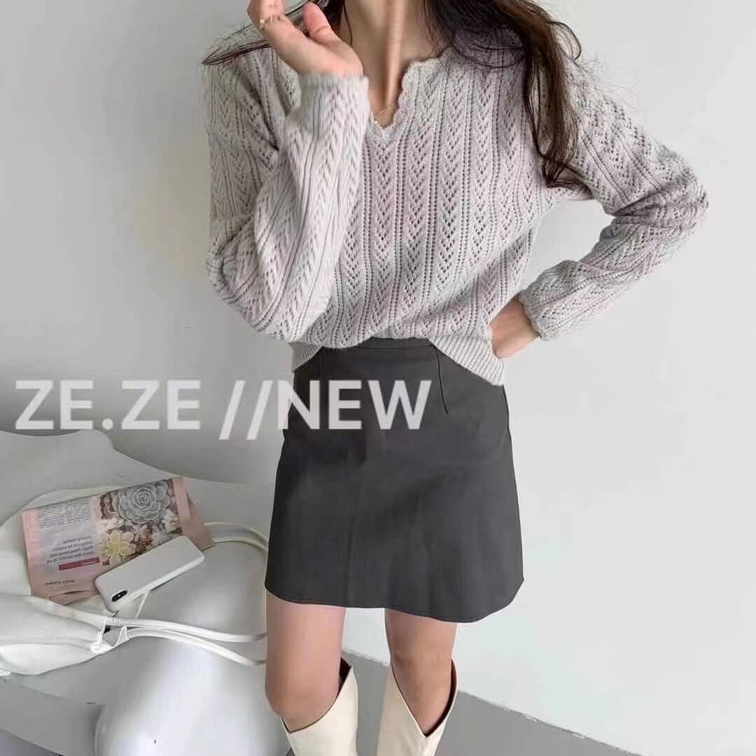 キーネック針抜きニット