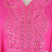 ベリーダンス 衣装 ガラベーヤ ピンク系 羽織り ワンピース ドレス スパンコール 刺繍 鮮やか キラキラ 華やか イベント ステージ 華やか 練習 レッスン かわいい 柔らかい生地