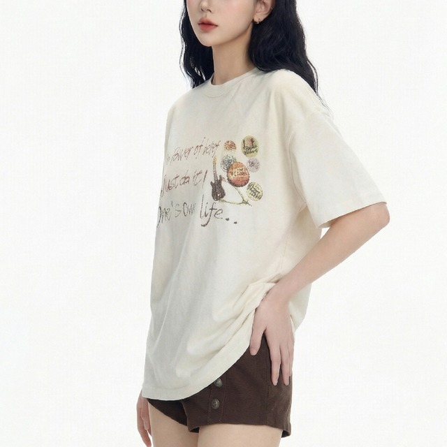 graphic design short-sleeved tee　グラフィックデザイン半袖ティー　J1844