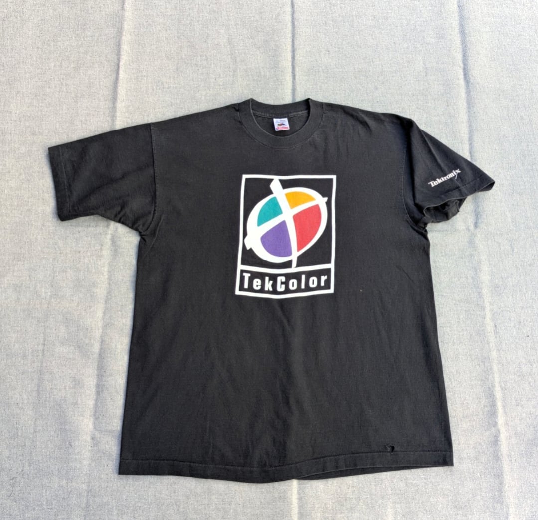 tek color print tee 小岩店