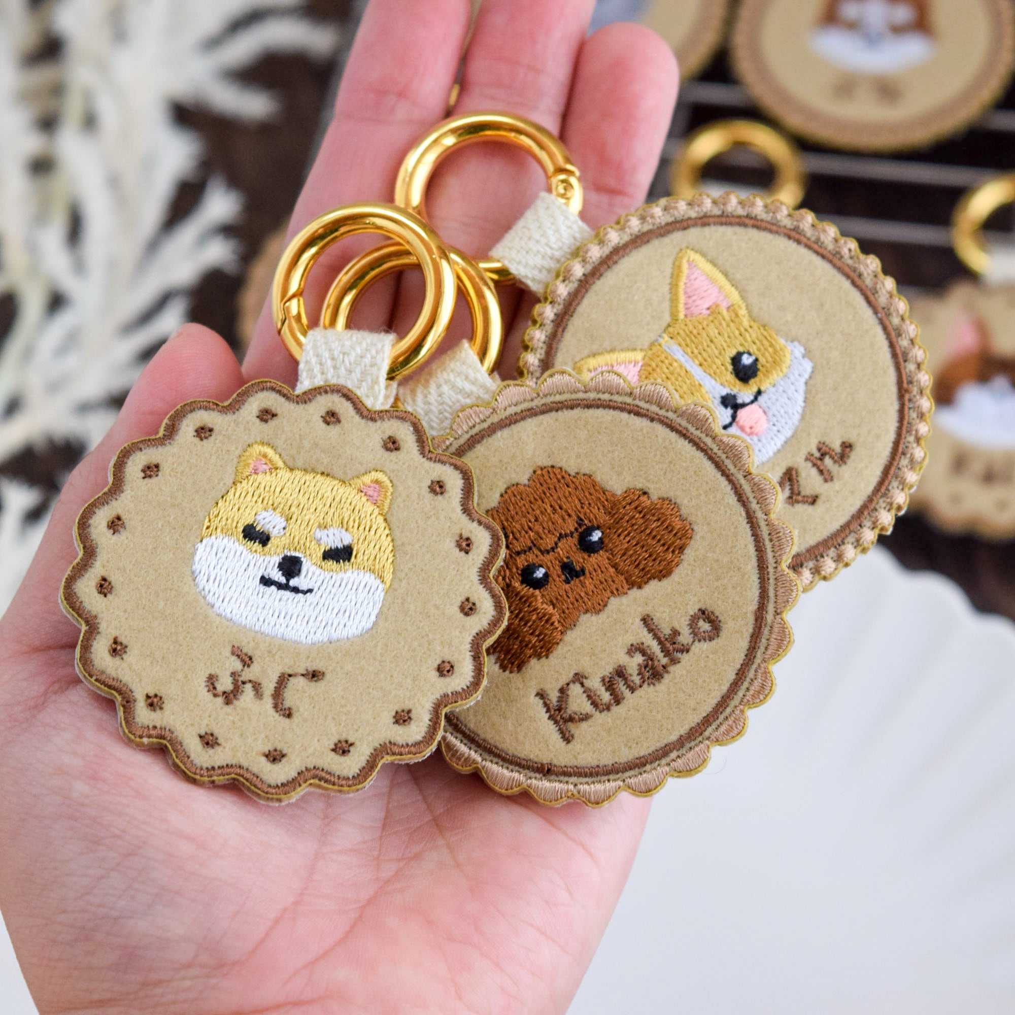 名入れ】選べる犬102種！うちの子刺繍ネームタグ【クッキーシリーズ