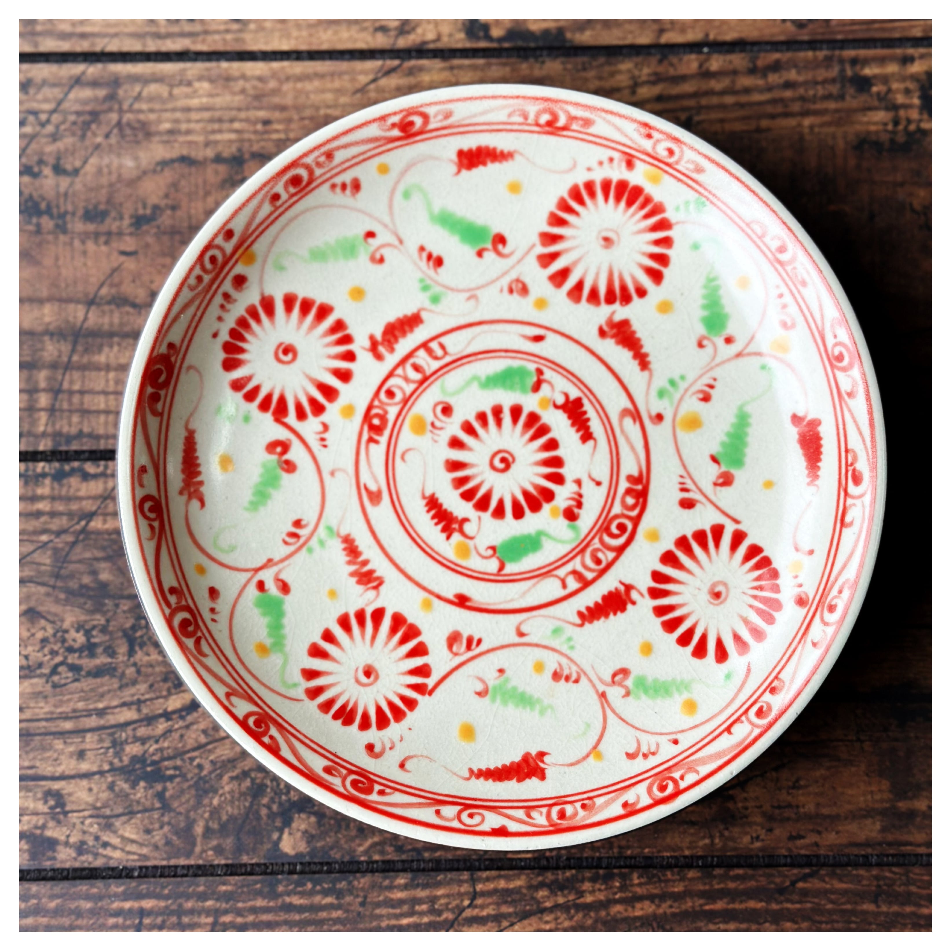 ベトナムのバッチャン焼き 菊柄の台皿4枚セット | Kc-Labo's shop