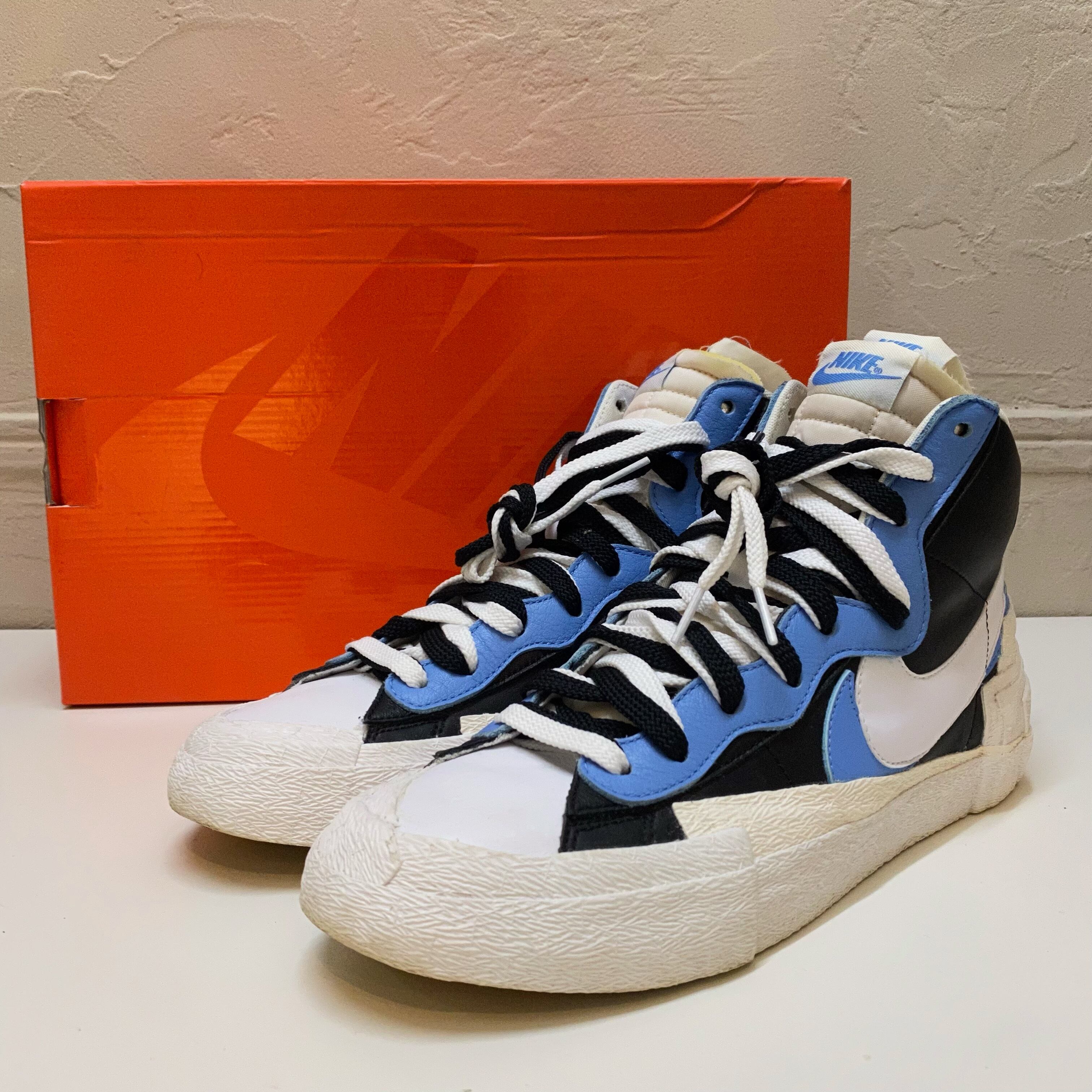 sacai × NIKE BLAZER MID