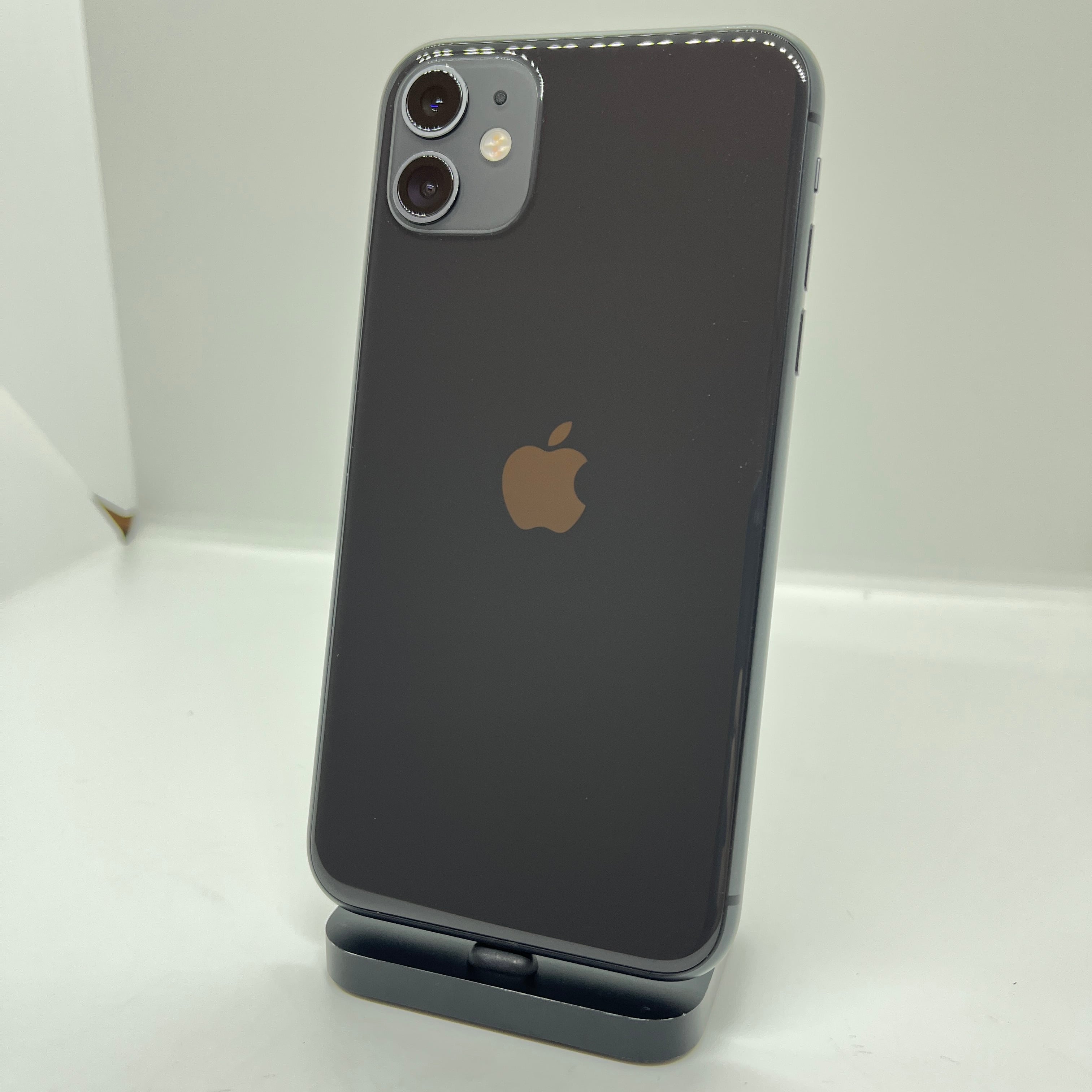 バッテリー新品】iPhone11 128GB レッド【SIMロック解除済み】 | リノスマ