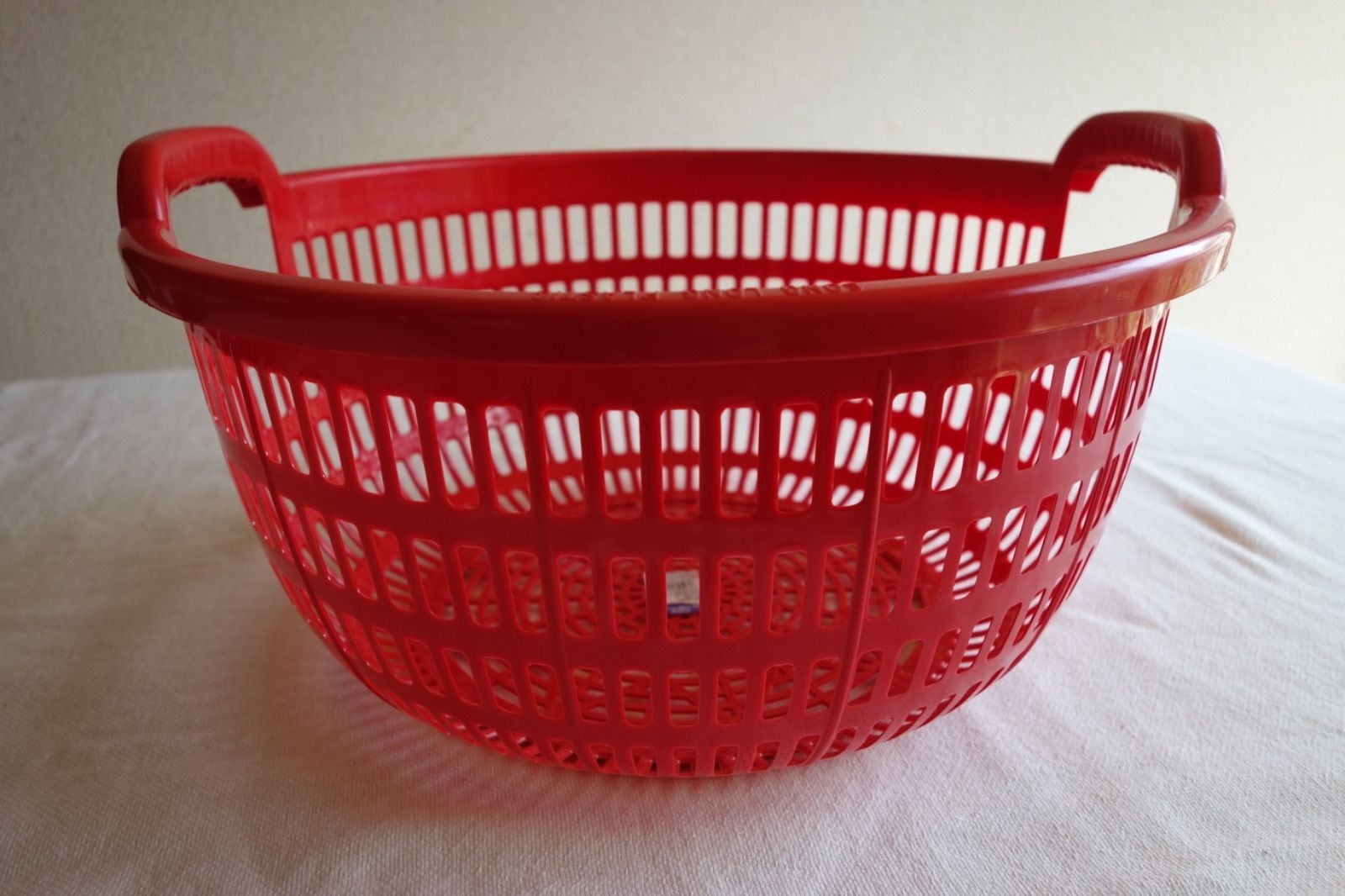 プラスチックバスケット】ランドリーバスケット/プラスチックカゴ/収納