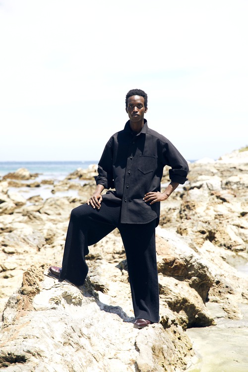 POSTELEGANT " Cotton Rever Shirt Jacket ( Black ) "
